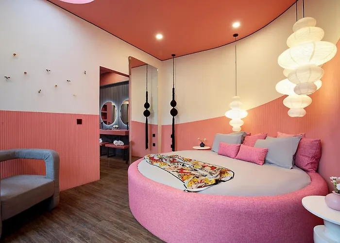 Villa Brand New 6bed Villa! Location! A Step-free Design Highlight For Families&friends Canggu