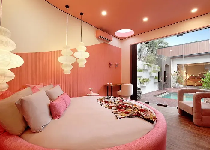 Brand New 6bed Villa! Location! A Step-free Design Highlight For Families&friends Canggu