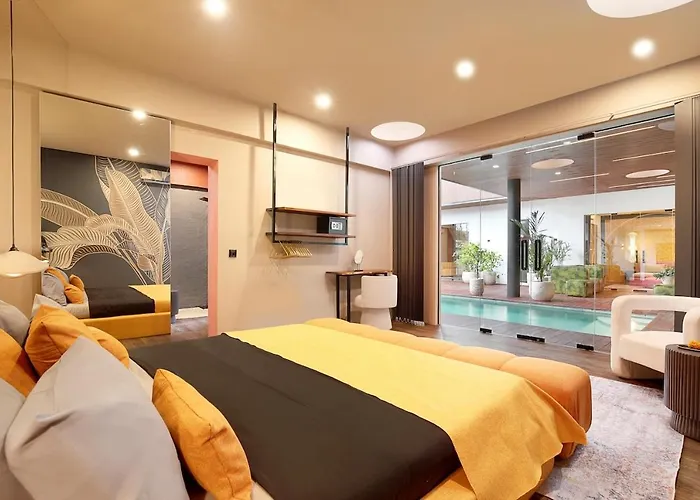 Brand New 6bed Villa! Location! A Step-free Design Highlight For Families&friends * Canggu