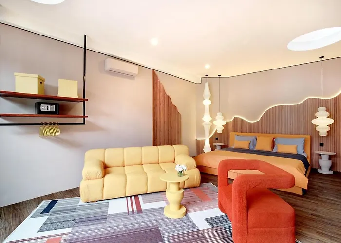 Villa Brand New 6bed Villa! Location! A Step-free Design Highlight For Families&friends *