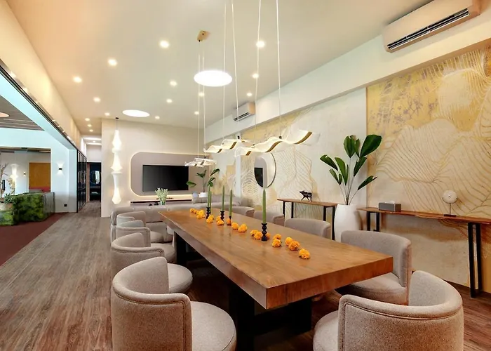 Brand New 6bed Villa! Location! A Step-free Design Highlight For Families&friends Villa Canggu